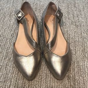 Club Nico Anthropologie Gold flats